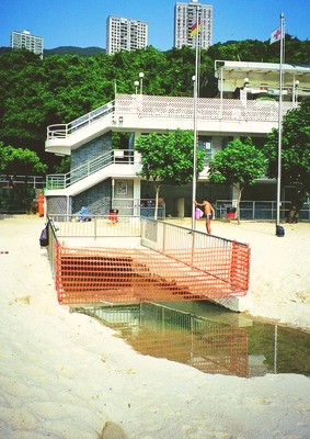 The stream running from the hinterland of Deep Water Bay