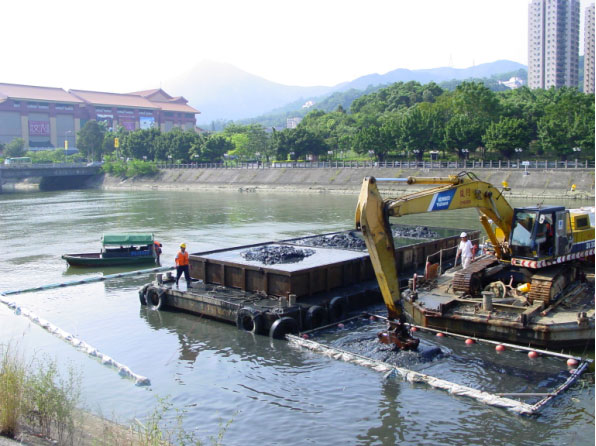 Photo of Dredging