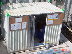 Chemical waste store for temporary storage of chemical wastes