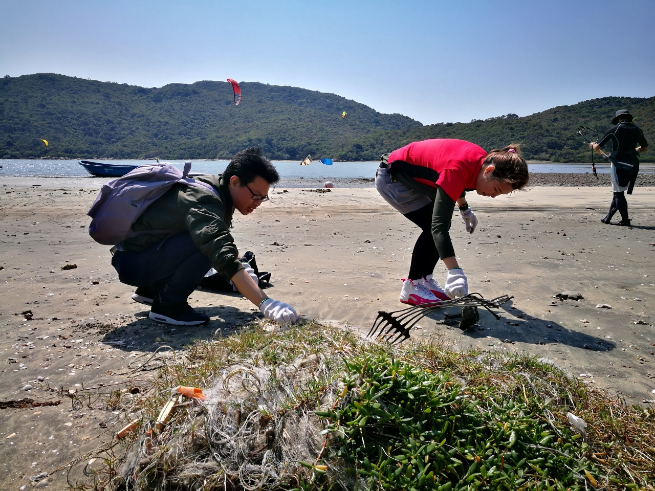 星展银行(香港)有限公司水口海岸清洁活动| 海岸清洁