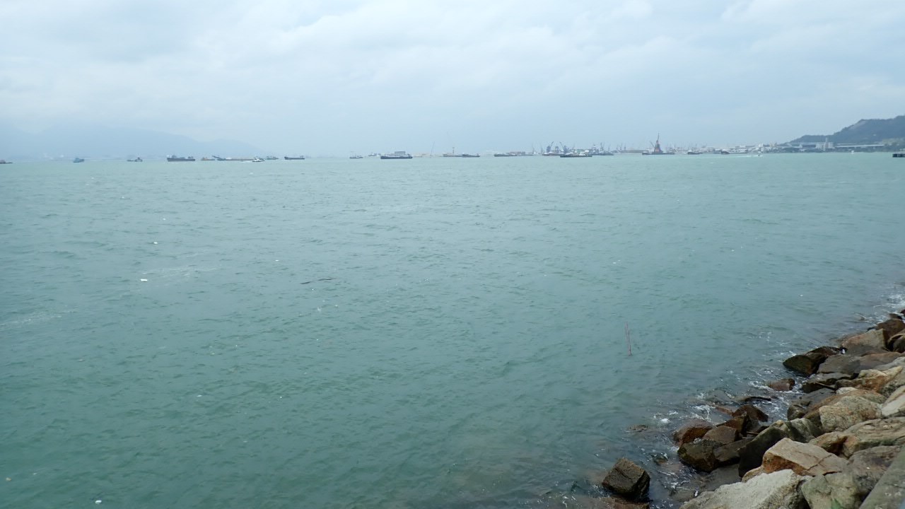 潔淨狀況滿意的外海