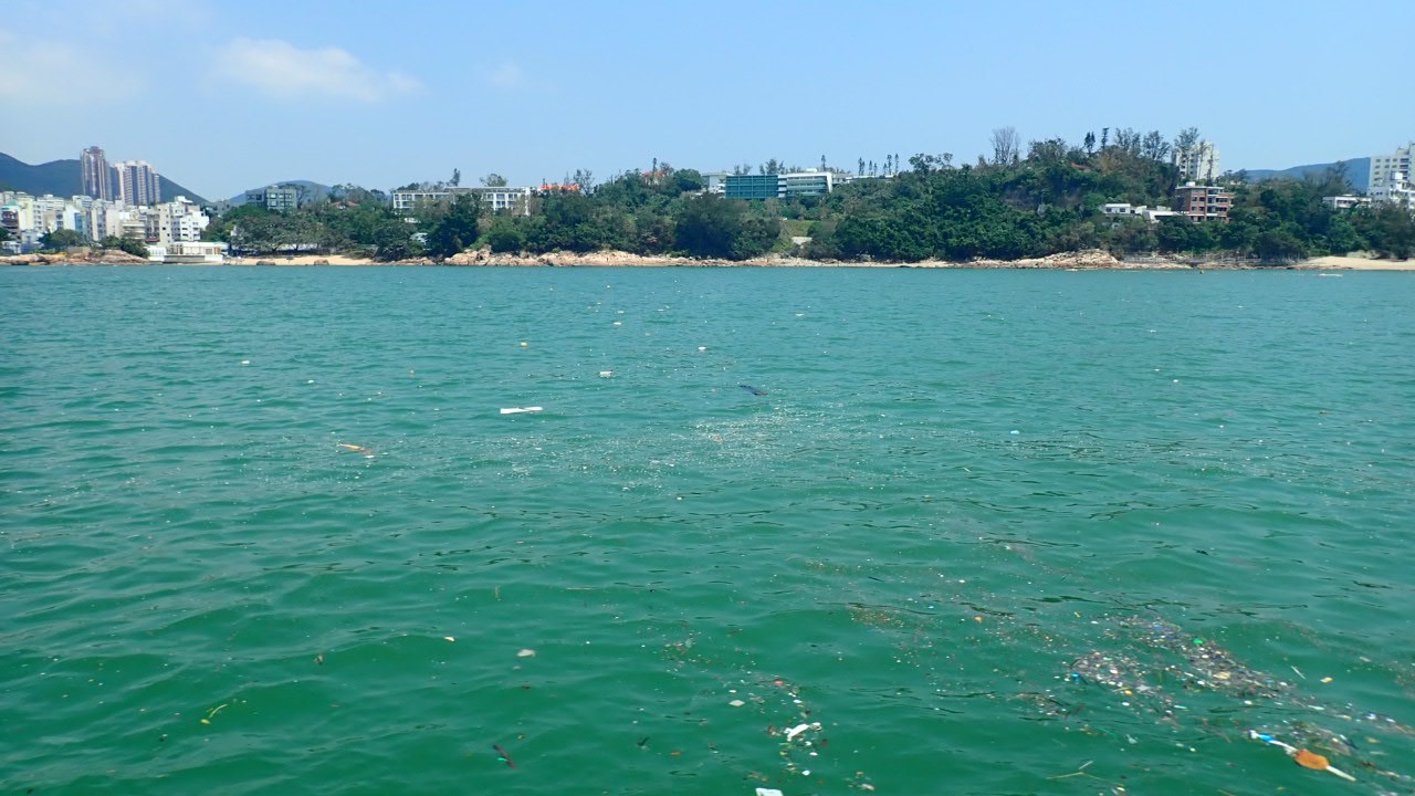 潔淨狀況不滿意的外海