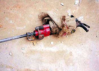 Chipper, hand-held (pneumatic)