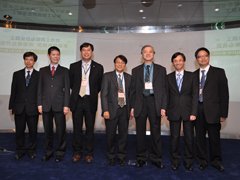 A group photo of guest speakers and honorable guests