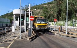 Image of When the Vehicle arrives at the station, it will move to the inbound >weighbridge to take the gross weight first.