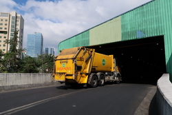 Image of The vehicle will stop at the entrance of Tipping Hall and wait for the instruction.