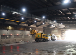 Image of The traffic controller will instruct the vehicle to dump the refuse into the appropriate live-floor hopper via the traffic light indicator. The vehicle will drive to the the appropriate unloading bay.