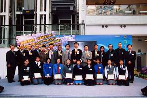 Group photo of the top 10 award winners with the honourable guests and judges