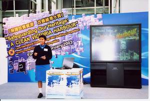 Miss Janice Sin of Heep Yunn School, the Champion of the competition