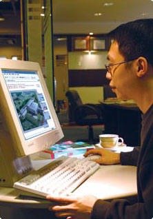 环 境 影 响 评 估 条 例 网 页 详 载 工 程 项 目 简 介 和 环 评 报 告 。