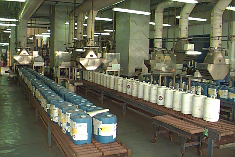 废物容器处理图片