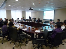 Photo_FocusGroupMeeting01