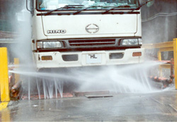 自動清洗車輪器