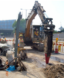 安裝在破碎機的灑水漏斗