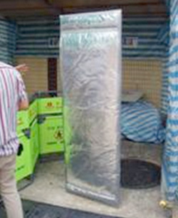 在使用手提破碎機碎石時所用的可移動隔音屏