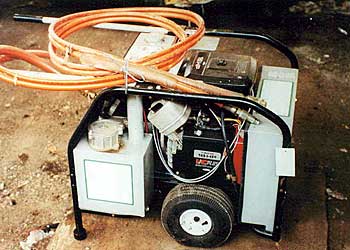 油 壓 動 力 供 應 器 ， 手 提 式 